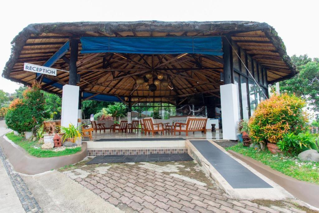 Ultra Winds Mountain Resort (Adults Only) Cagayán de Oro Exterior foto