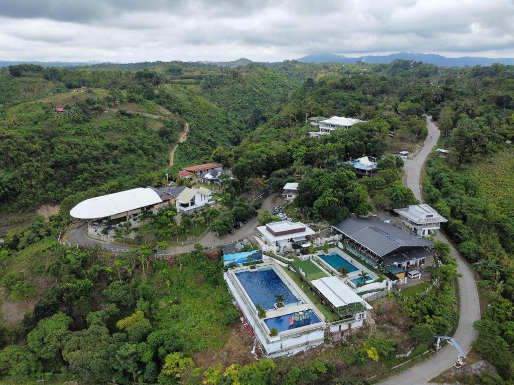 Ultra Winds Mountain Resort (Adults Only) Cagayán de Oro Exterior foto